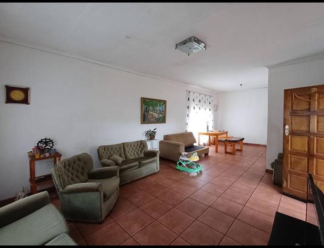 4 BEDROOM HOUSE FOR SALE IN LAUDIUM